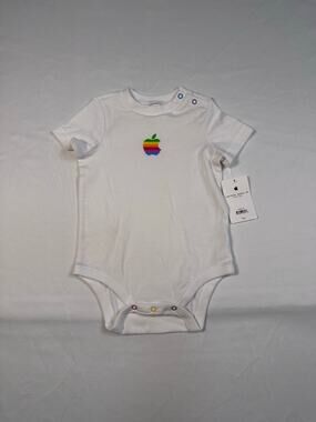 Apple Visitor Park Onesie 6-12m NWT